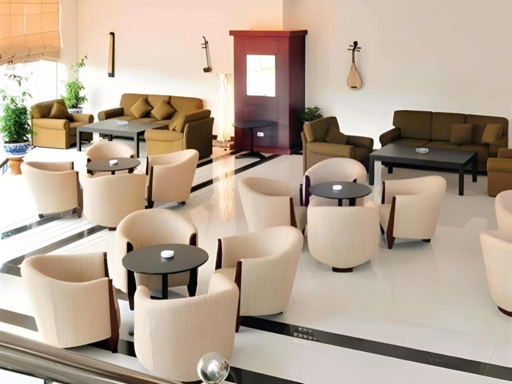 Vientiane Plaza Hotel Экстерьер фото